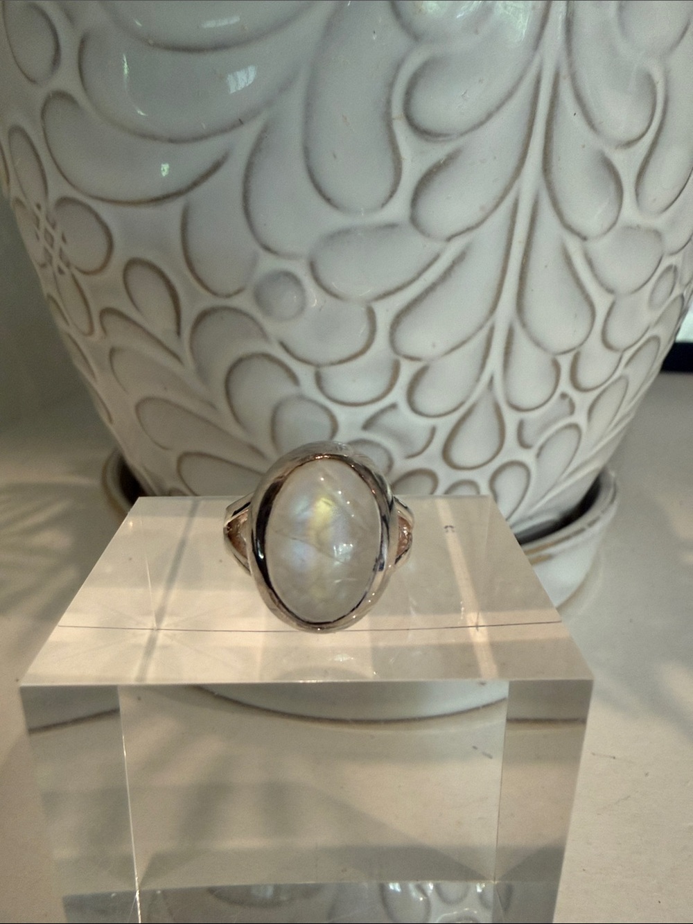 Sterling Silver Moonstone Oval Ring - White Moonstone